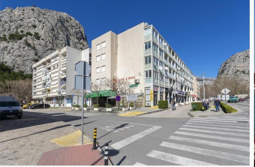 Center Apartment Pia Omiš Quarto foto